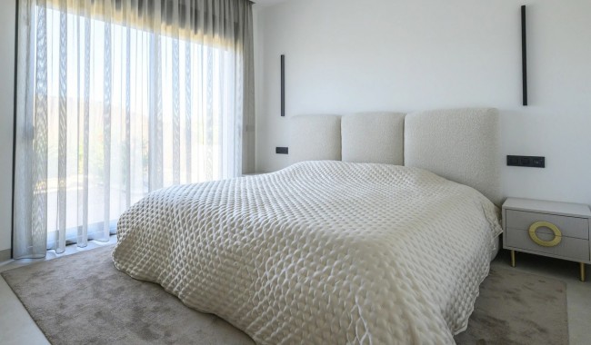 Begagnad - Villa - Las Colinas Golf Resort