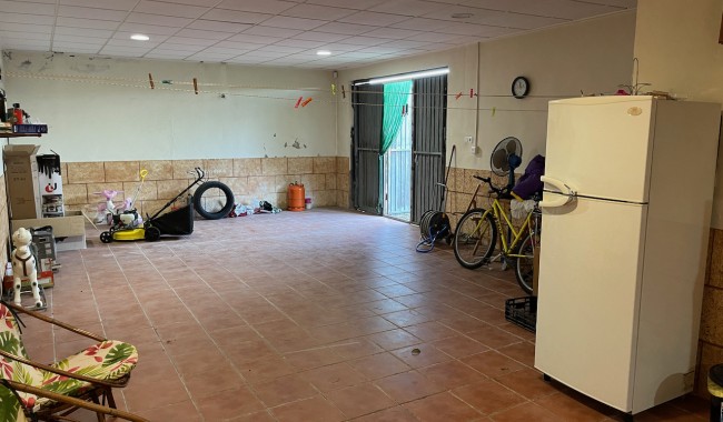 Begagnad - Finca - Daya Nueva