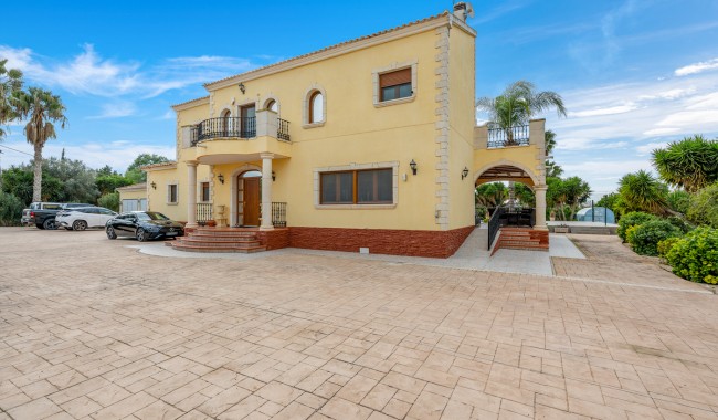 Begagnad - Villa - Orihuela - Orihuela Costa