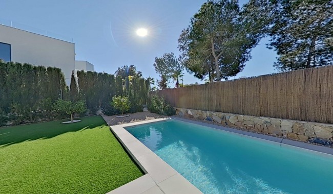 Resale - Villa - Orihuela - Las Colinas Golf Resort