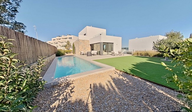 Resale - Villa - Orihuela - Las Colinas Golf Resort
