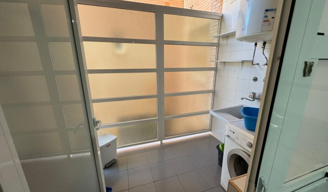 Segunda mano - Apartamento - San Miguel de Salinas
