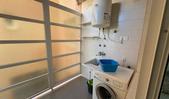 Segunda mano - Apartamento - San Miguel de Salinas