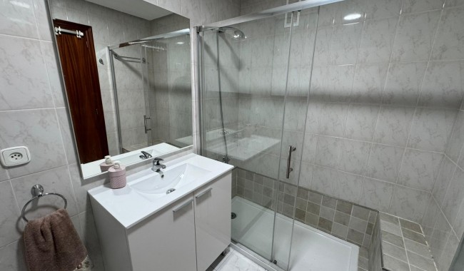 Segunda mano - Apartamento - San Miguel de Salinas