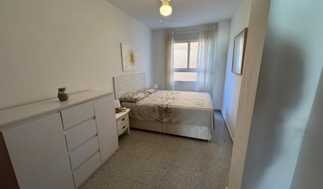 Segunda mano - Apartamento - San Miguel de Salinas