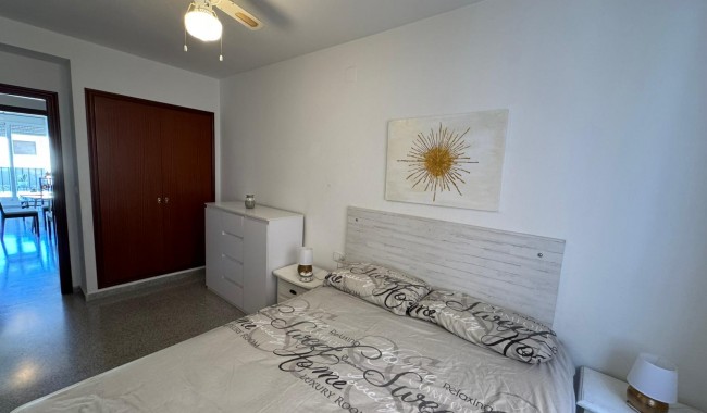 Segunda mano - Apartamento - San Miguel de Salinas