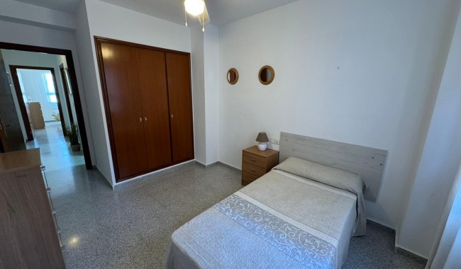 Segunda mano - Apartamento - San Miguel de Salinas