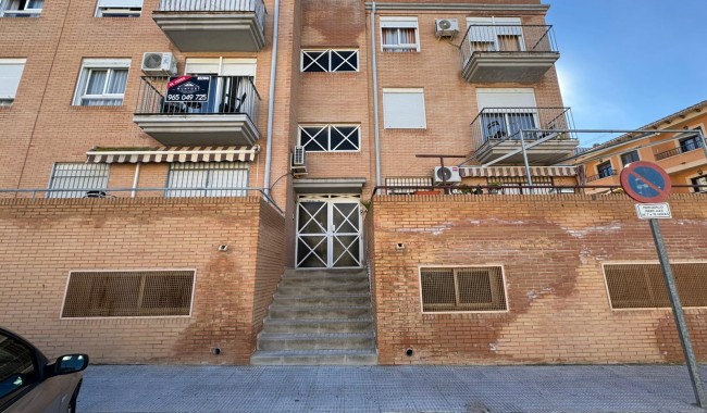 Segunda mano - Apartamento - San Miguel de Salinas