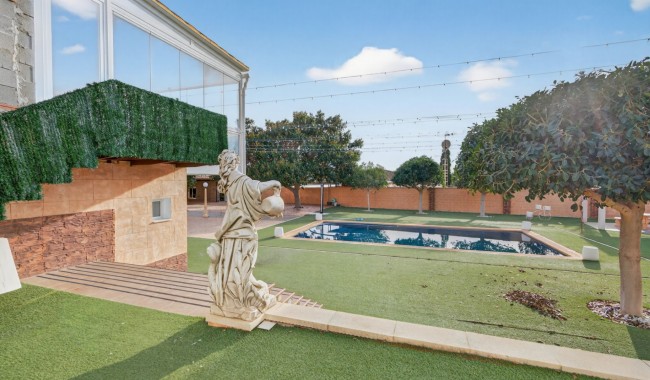 Brukt - Villa - Alicante - Rebolledo