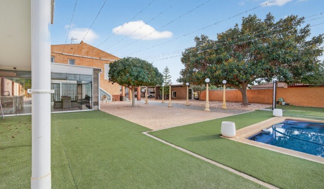 Begagnad - Villa - Alicante - Rebolledo