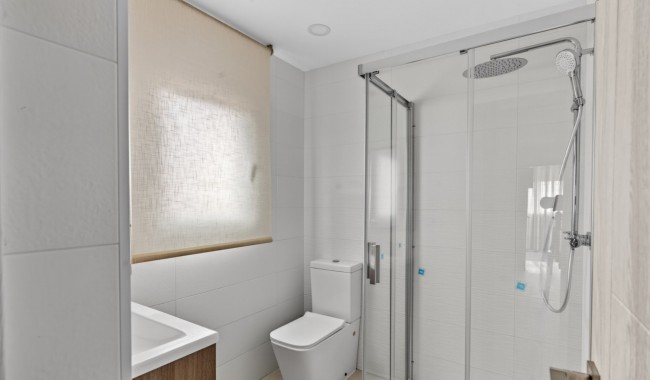 Resale - Villa - Alicante - Rebolledo