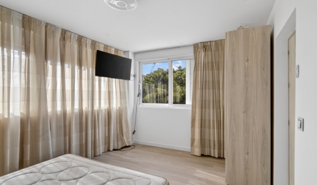 Resale - Villa - Alicante - Rebolledo