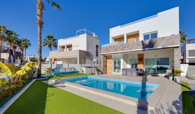 Villa - Begagnad - Torrevieja - Torrevieja
