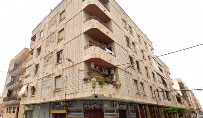 Apartamento - Segunda mano - Almoradi - Almoradí