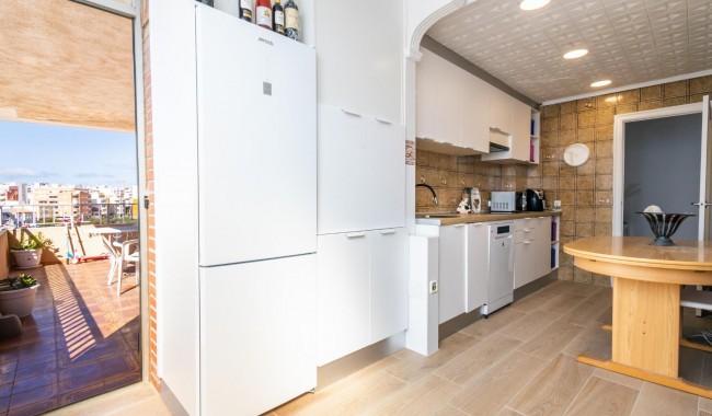 Begagnad - Lägenhet - Torrevieja - Playa de La Acequion