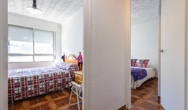 Begagnad - Lägenhet - Torrevieja - Playa de La Acequion