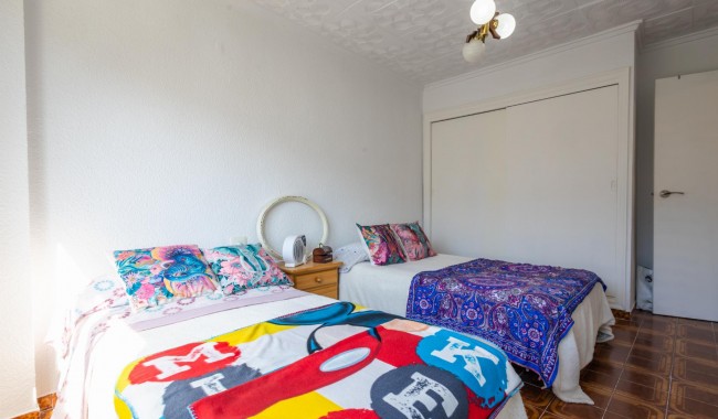 Begagnad - Lägenhet - Torrevieja - Playa de La Acequion