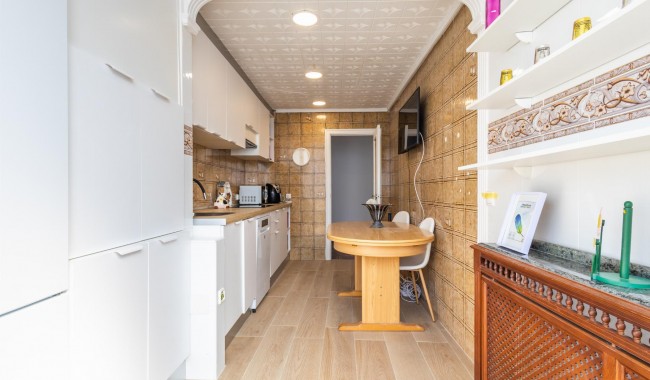 Begagnad - Lägenhet - Torrevieja - Playa de La Acequion