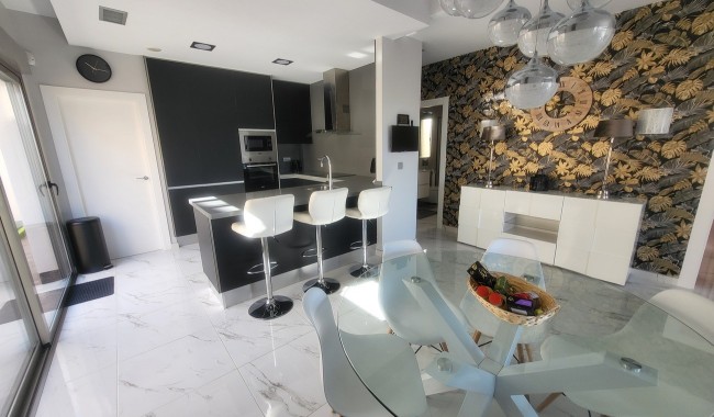 Begagnad - Villa - Villamartín