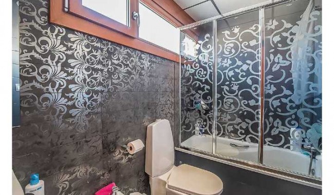 Segunda mano - Semi separado - Guardamar