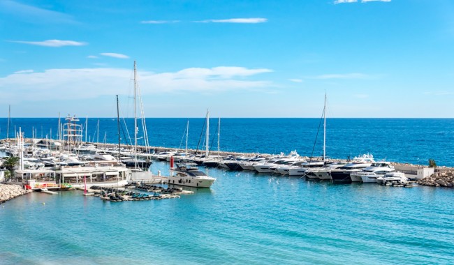 Resale - Apartment - Altea