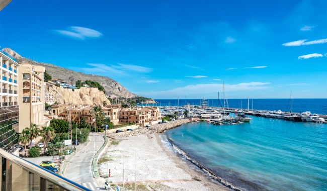 Resale - Apartment - Altea