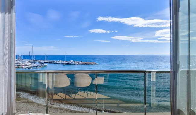 Resale - Apartment - Altea
