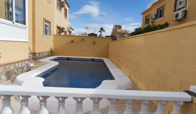 Sprzedaż - Dom Quatro - Ciudad Quesada