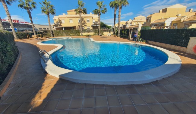 Sprzedaż - Dom Quatro - Ciudad Quesada