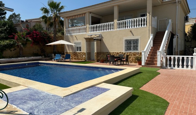 Villa - Begagnad - Algorfa - Lomas de Juliana