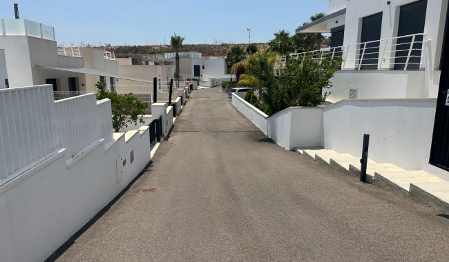 Brukt - Villa - San Miguel de Salinas