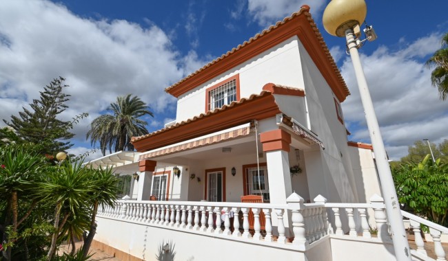 Segunda mano - Villa - Orihuela Costa - Orihuela costa