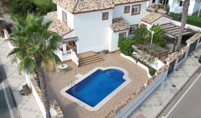 Segunda mano - Villa - Orihuela Costa - Orihuela costa