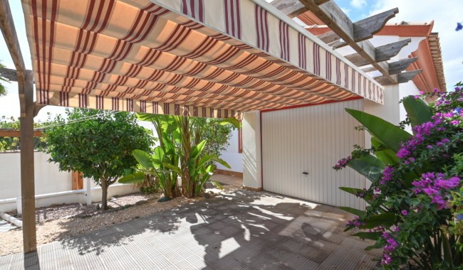 Segunda mano - Villa - Orihuela Costa - Orihuela costa