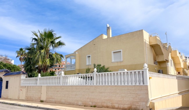 Begagnad - Lägenhet - Torrevieja - La Mata