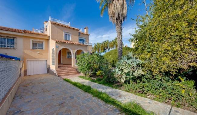 Begagnad - Villa - Torrevieja - El Chaparral