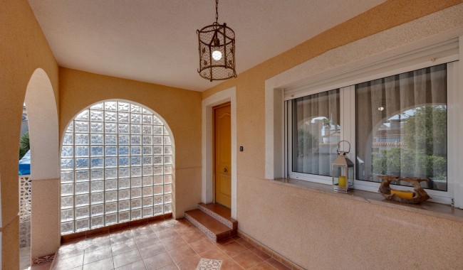 Begagnad - Villa - Torrevieja - El Chaparral