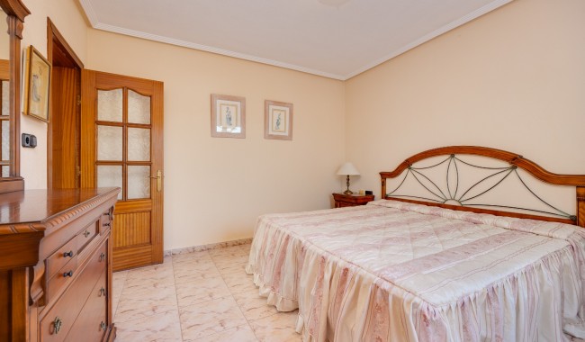 Begagnad - Villa - Torrevieja - El Chaparral