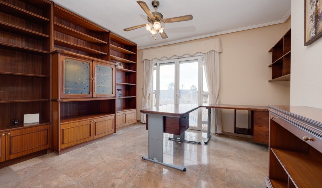 Begagnad - Villa - Torrevieja - El Chaparral