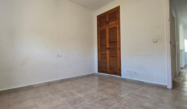 Resale - Villa - Torrevieja - El Chaparal