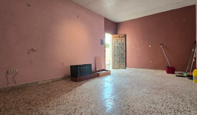 Resale - Villa - Torrevieja - El Chaparal