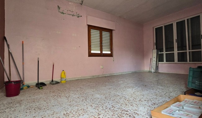 Resale - Villa - Torrevieja - El Chaparal