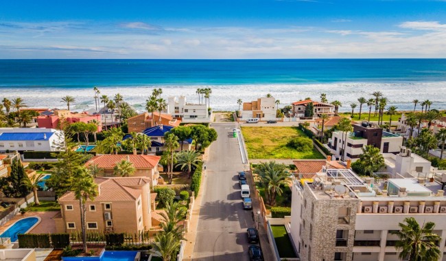 Begagnad - Radhus - Torrevieja - La Veleta