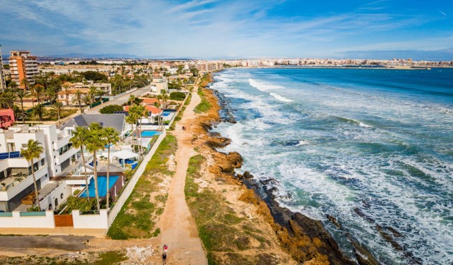 Begagnad - Radhus - Torrevieja - La Veleta