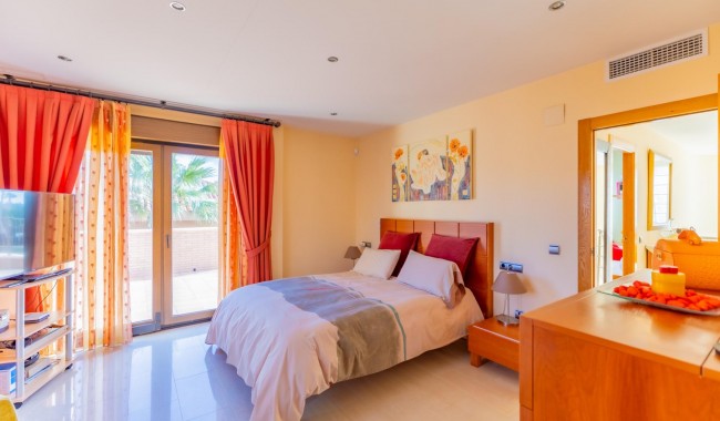 Begagnad - Radhus - Torrevieja - La Veleta