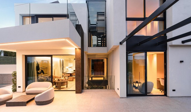 Nueva construcción  - Villa - Benidorm - Pueblo Levante