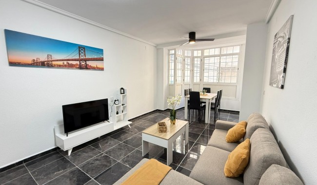 Brukt - Leilighet - Torrevieja - Centro