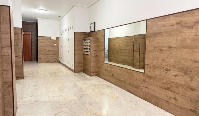 Brukt - Leilighet - Torrevieja - Centro