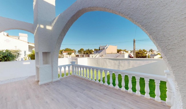 Begagnad - Bungalow - Orihuela Costa - Blue Lagoon