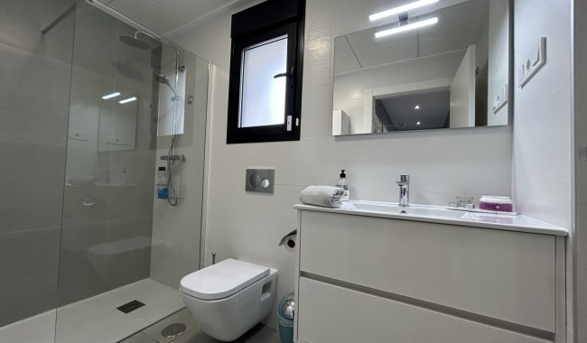 Resale - Villa - Torrevieja - Los Balcones